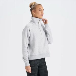 Vuori Restore half zip pullover small
